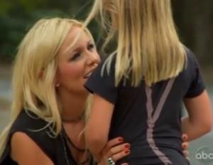 2011__06__Emily_Maynard_June30news 300×232.jpg