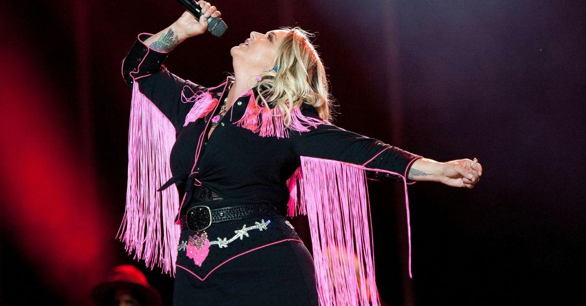 image of Miranda Lambert suffered a wardrobe malfunction in Seattle.