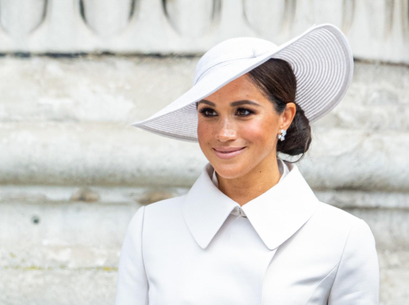 meghan markle not brave return coronation harry go alone