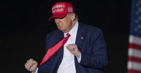 donald trump dancing rally nj