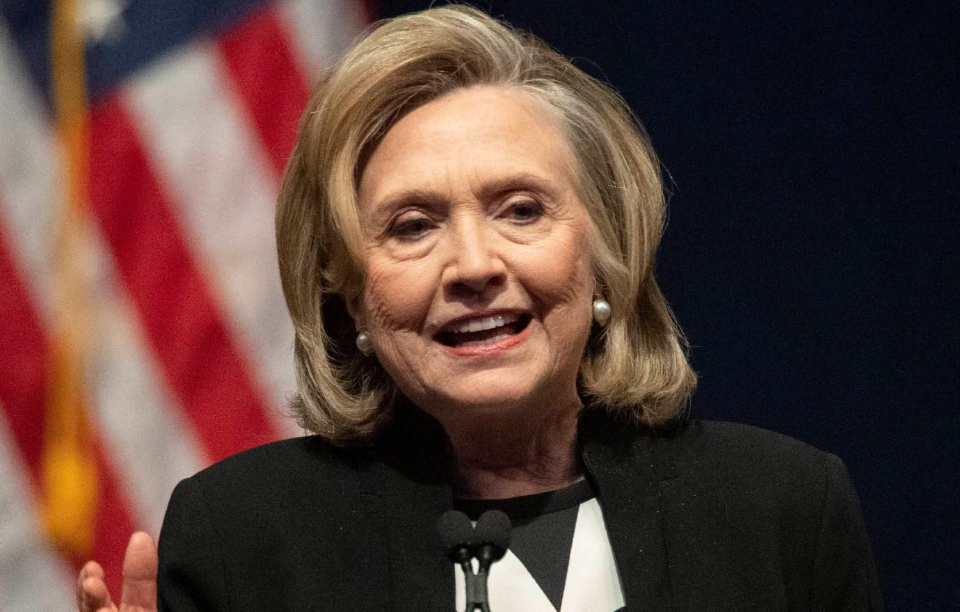 hillary clinton privately considering presidential campaign