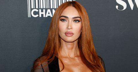 megan fox puzzles fans unrecognizable look makeup free selfie pp