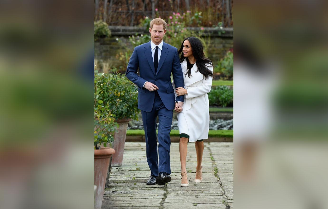 meghan markle engagement ring prince harry pics 09