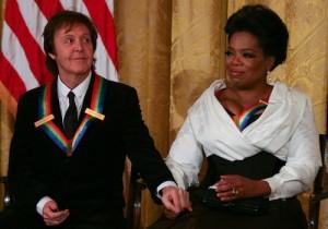 2010__12__Oprah_Paul_Dec291 300&#215;210.jpg