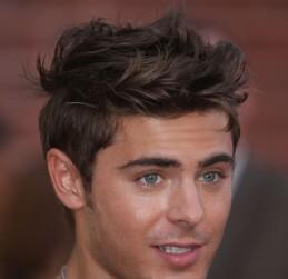 2010__08__Zac_Efron_Aug9news 259×300.jpg
