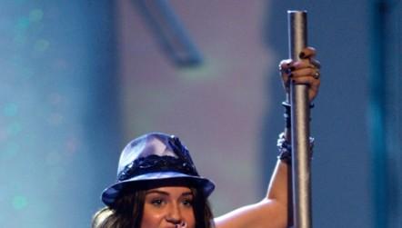 2009__08__89722342 442×800.jpg