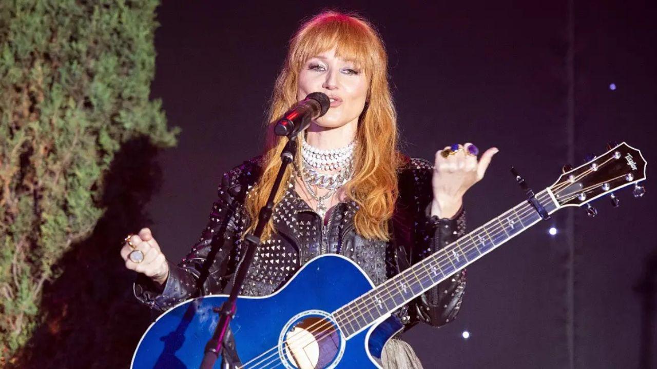 Image of Jewel revealed that she was 'incredibly' intimidated to perform 'Jolene' in front of Dolly Parton.
