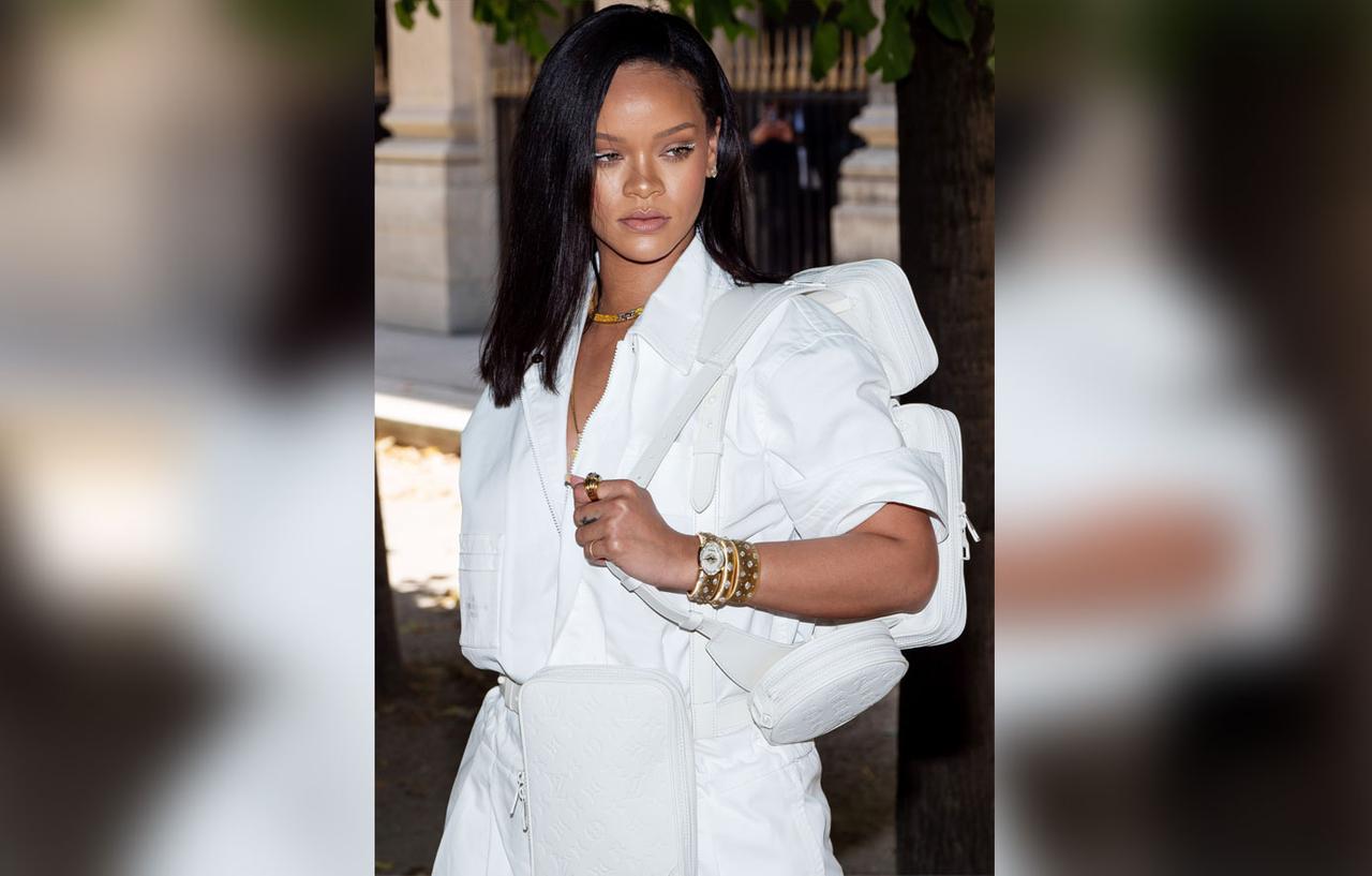 Rihanna Shows Off Her Bikini Body After Vowing To Return To The Gym