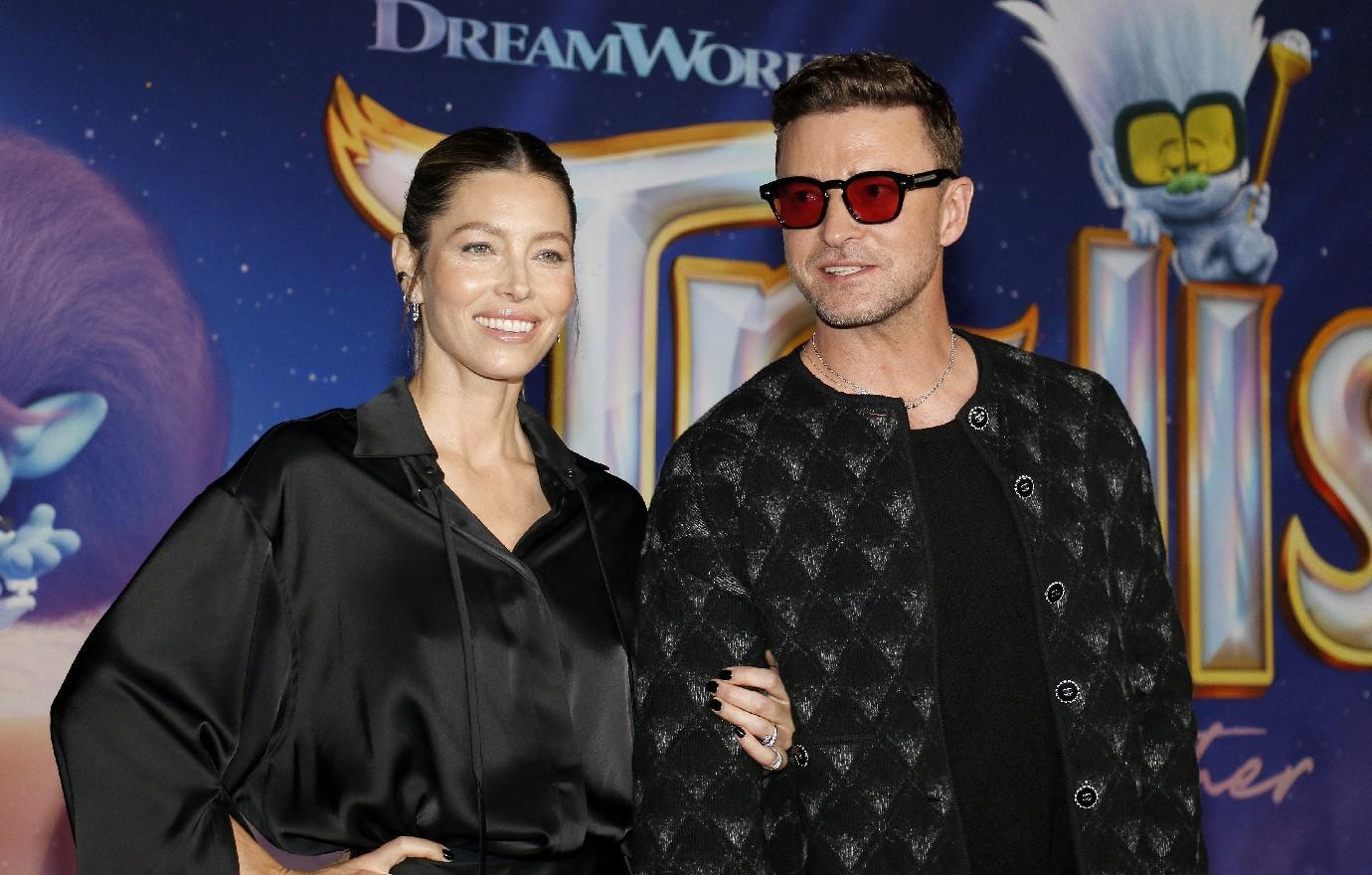 jessica biel bogged down husband justin timberlake dwi arrest a lot