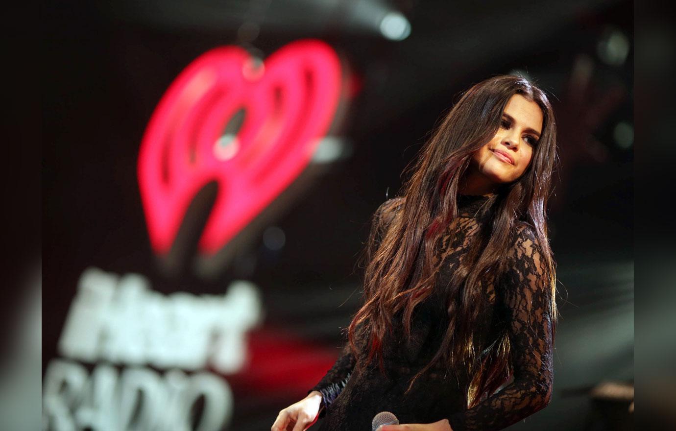 Selena Gomez Instagram Therapy 05