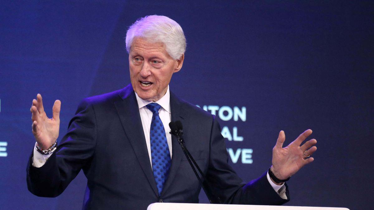 image of Bill Clinton warned Americans about losing their freedoms after two fatal shootings in Minneapolis.
