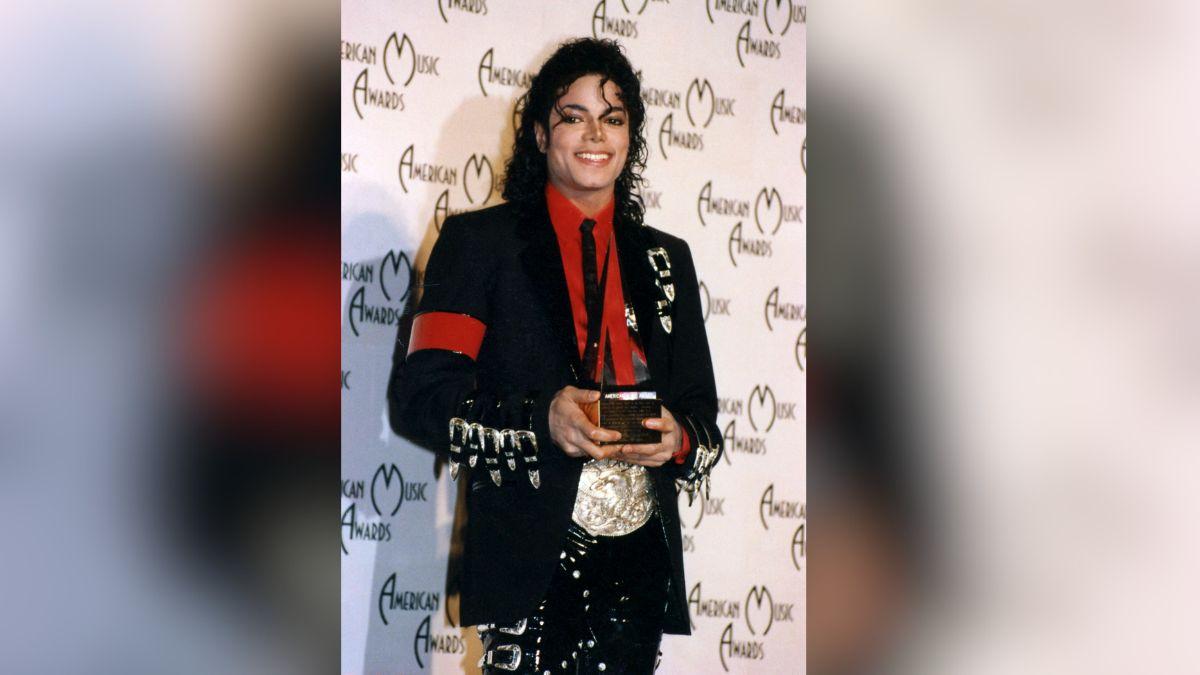 image of Michael Jackson died in 2009. 