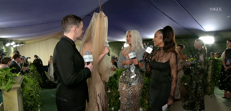 kim kardashian waist small met gala