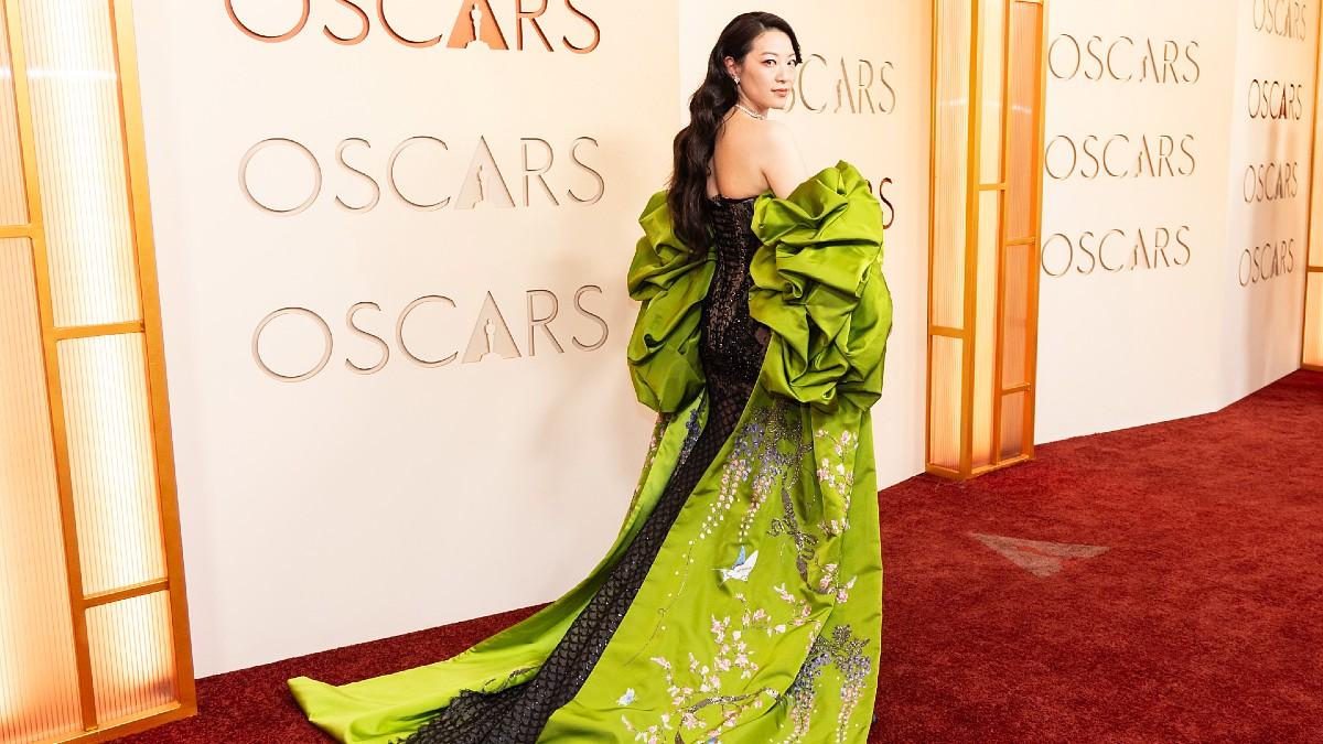 oscars red carpet arden cho abc