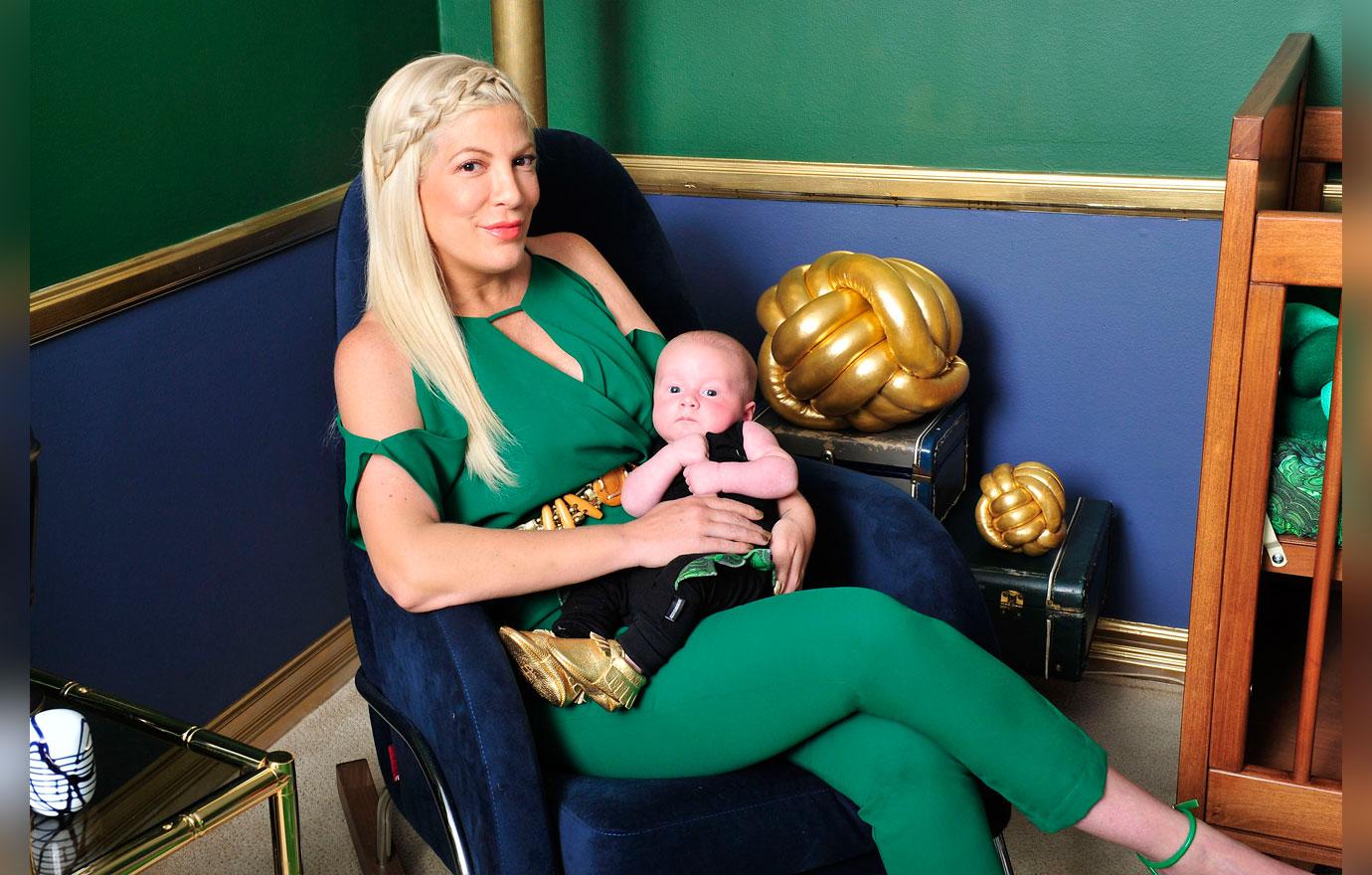 Tori spelling claims son stabbed by nails four seasons hotel 5