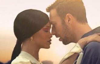 Rihanna chris martin june 4.jpg