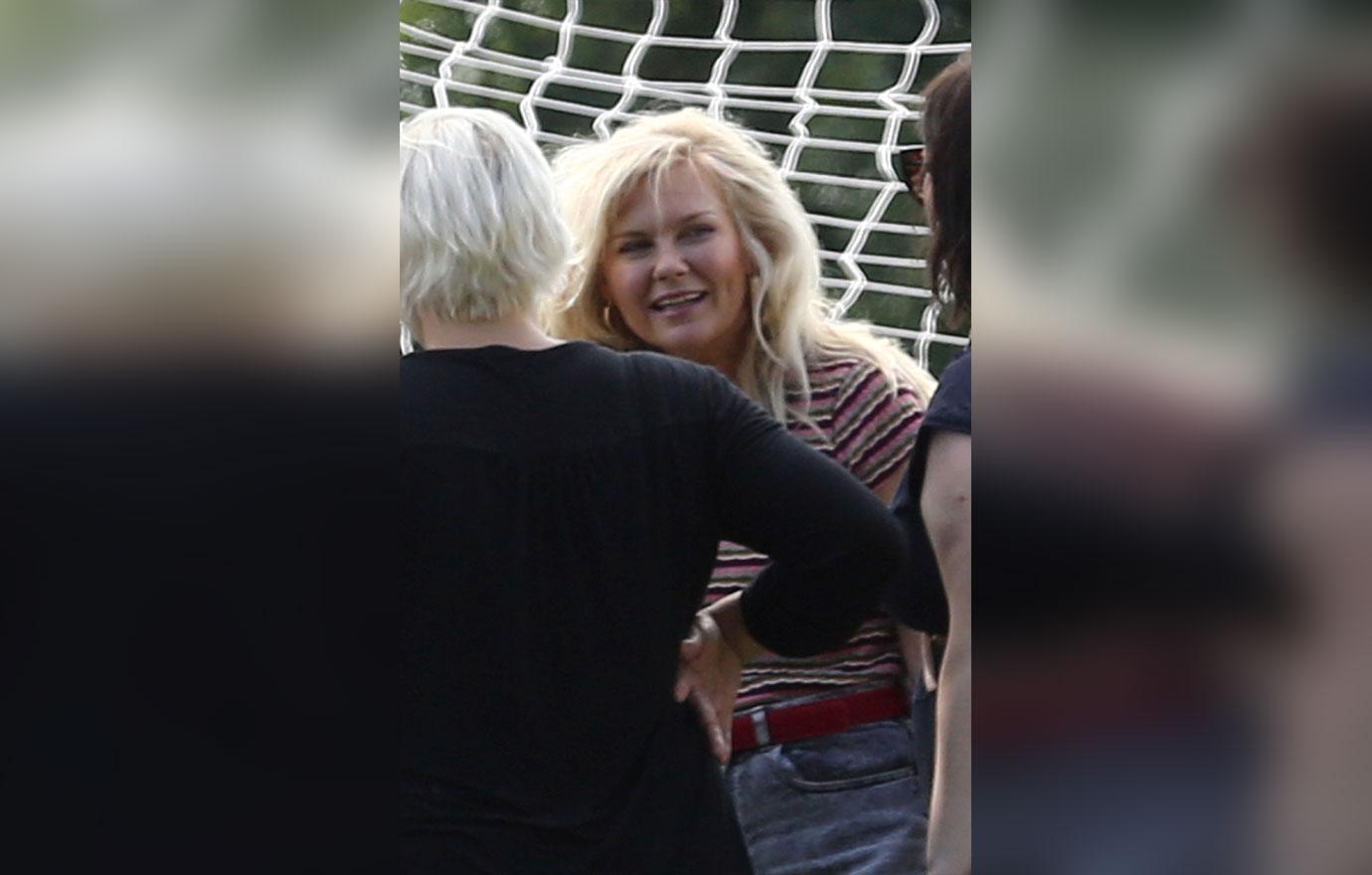 Baby Fever Already? Kirsten Dunst Spends Some Time With A Newborn