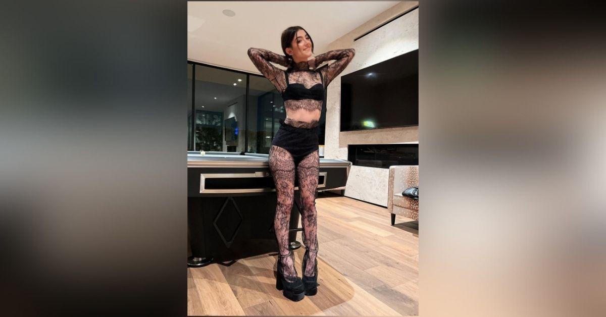 charli damelio drool worthy photos