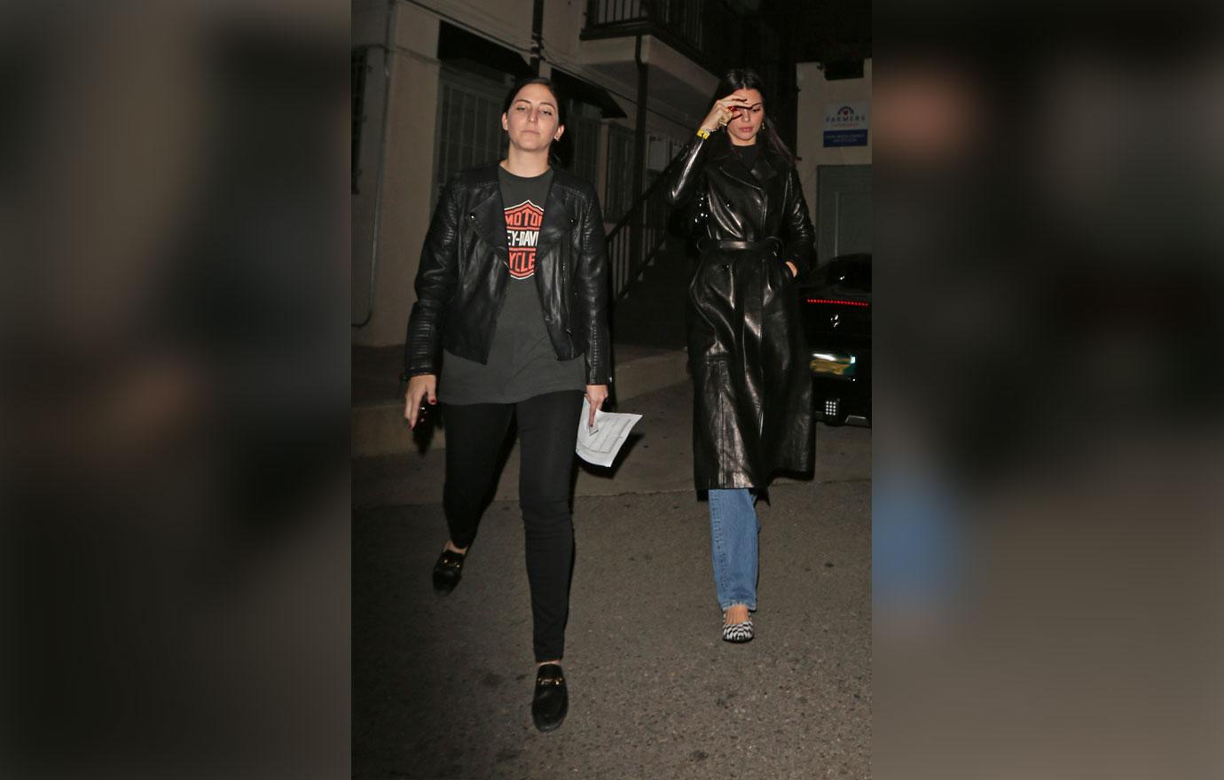 EXCLUSIVE: Kendall Jenner is spotted going to the Troubadour to watch Charlotte Lawrence perform live on stage