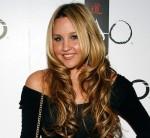 2011__04__Amanda_Bynes_April12 150×138.jpg