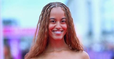 malia obama job barack michelle obama eldest daughter