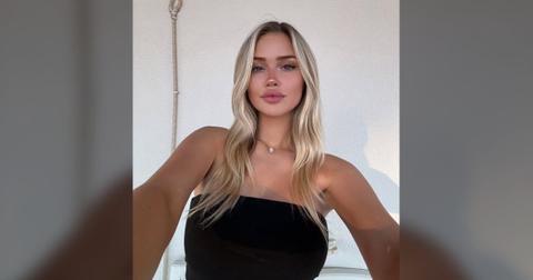 Tana Rain Shows Off Flashy Jewelry During Outdoor Bikini Shower