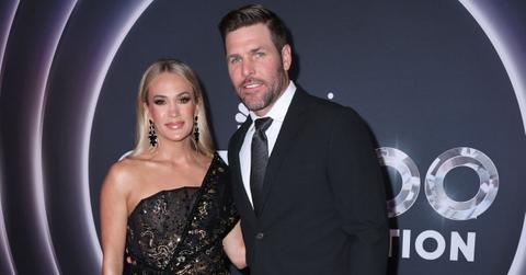 Photo of Carrie Underwood and Mike Fisher