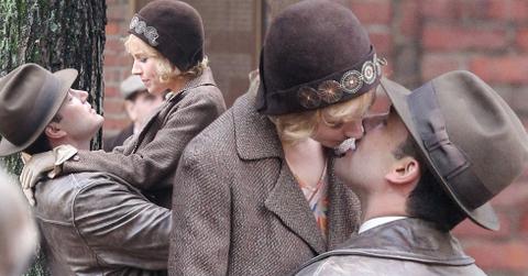 Ben affleck sienna miller kissing 02