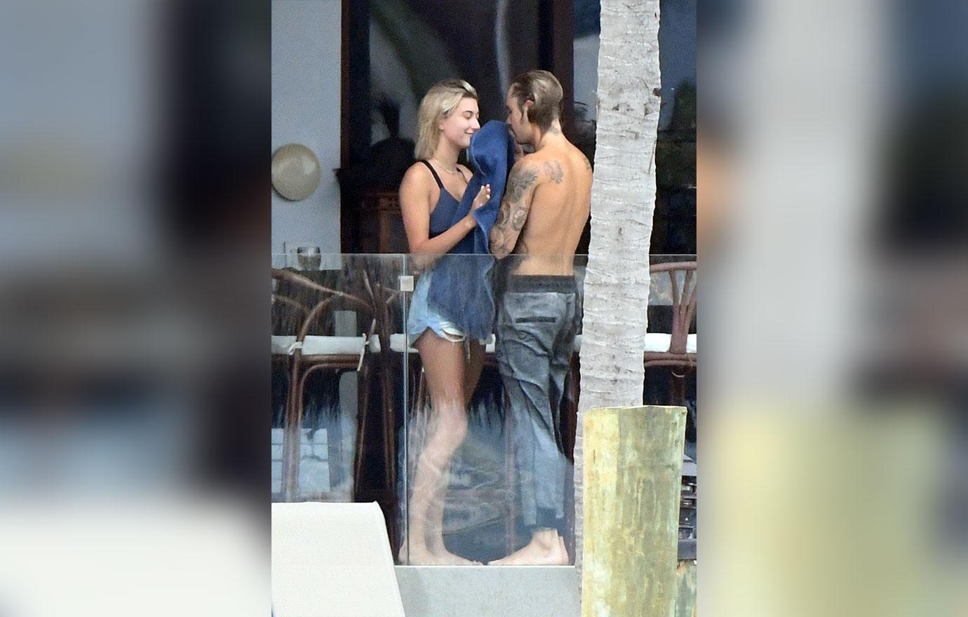 hailey baldwin deletes underwear selfie no engagement ring 04