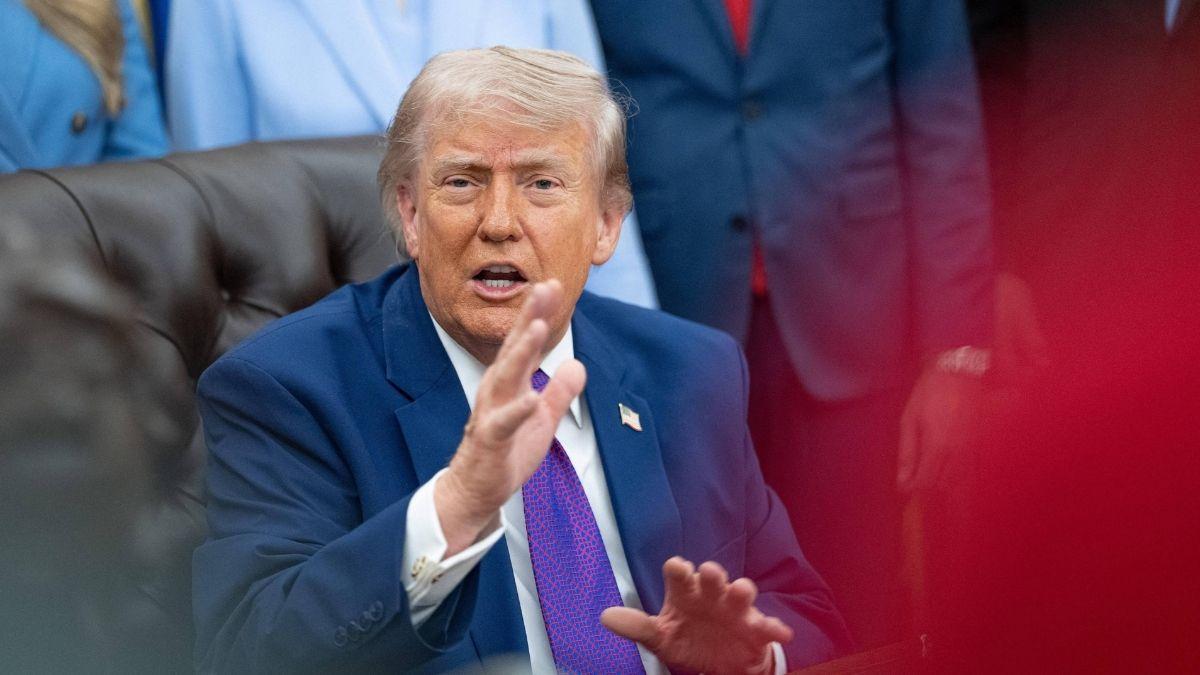image of Before the private session, Trump opened the summit with enthusiastic platitudes.