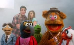 2011__05__Jason_Segal_Amy_Adams_The_Muppets_May23newsnea 300&#215;184.jpg