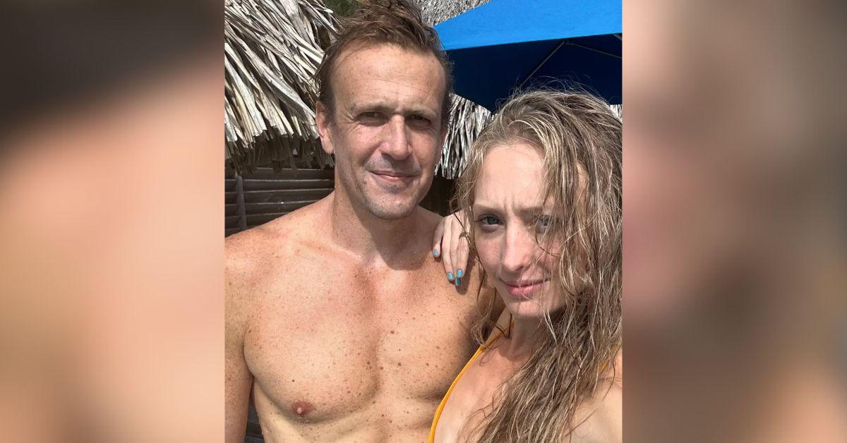 jason segal engaged actor fiancee kayla radomski confirms