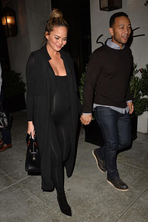 Chrissy teigen pregnancy