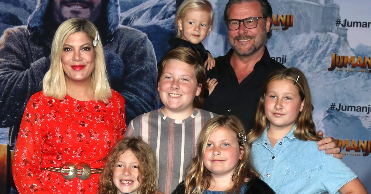 tori spelling went ballistic learning estranged husband dean mcdermott sue her child support