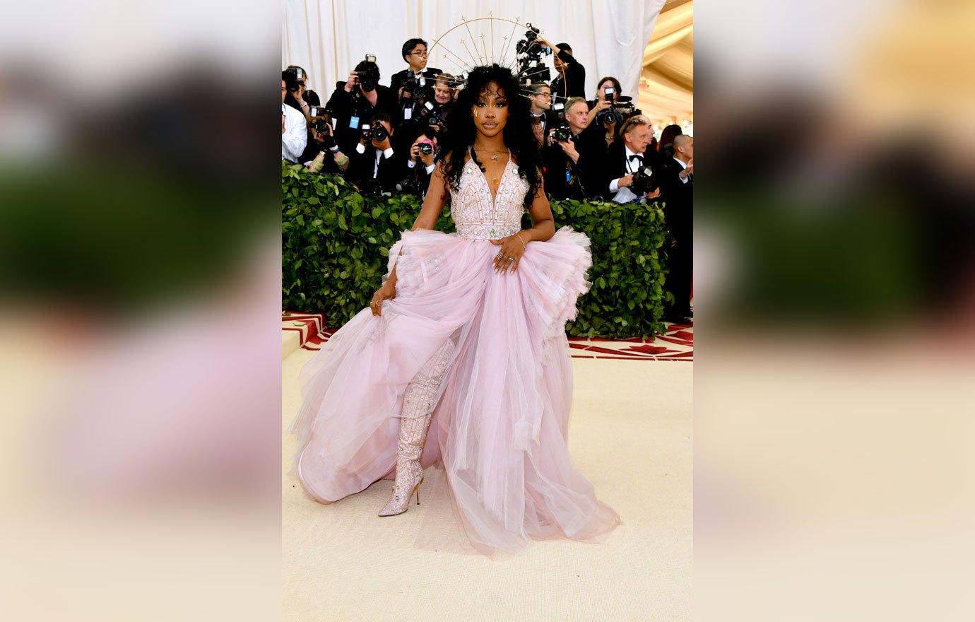 2018 met gala red carpet arrivals pics