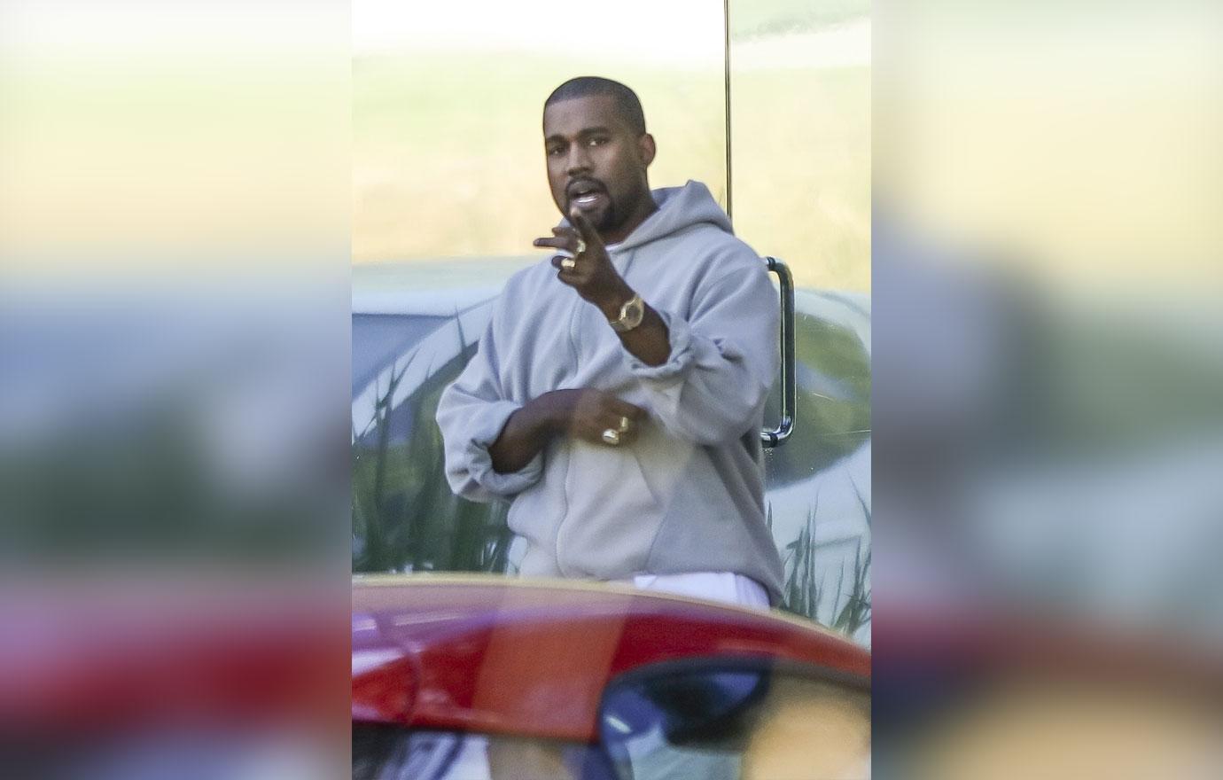 Kanye West Shows Off Bling After Robbery