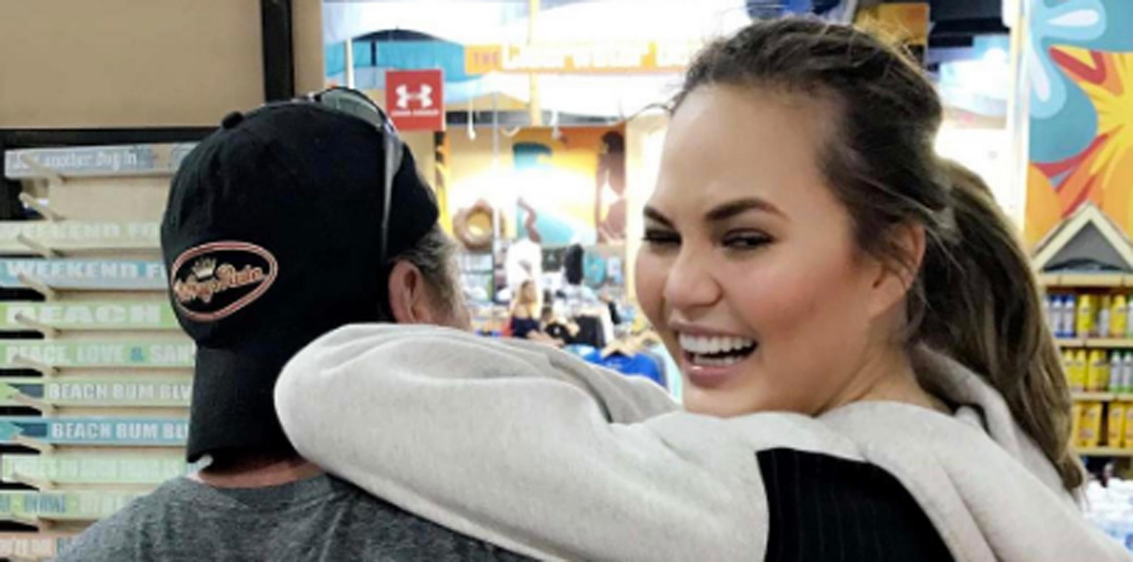 Chrissy teigen gets temporary tattoo stranger revenge hero