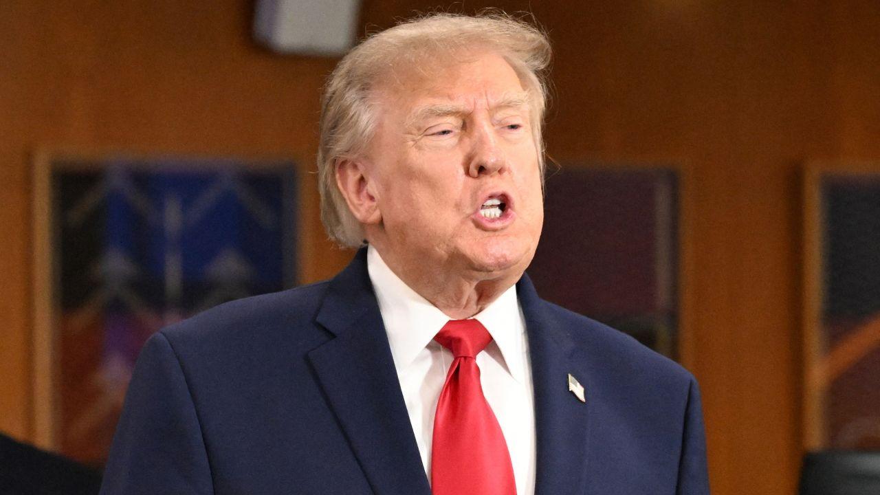 Photo of Trump TV quickly fell behind CNN's live YouTube channel.