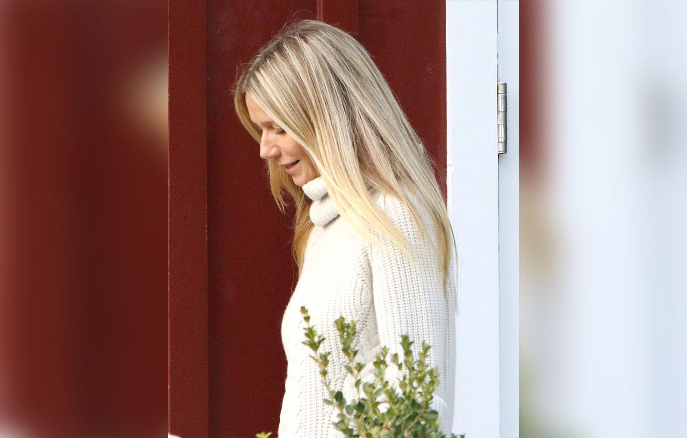 Gwyneth Paltrow and boyfriend Brad Falchuk out for some shopping at the Brentwood Country Mart