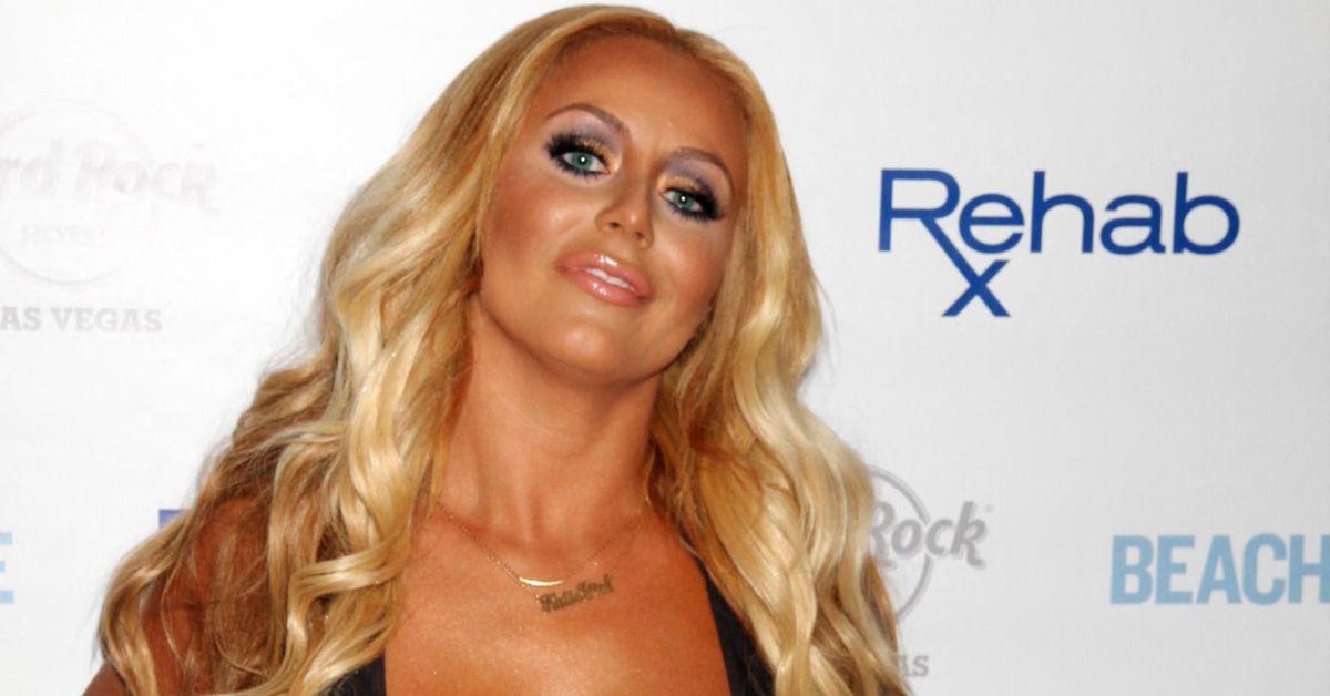 image of The singer admitted she was 'disgusted' when she saw old photos of herself.