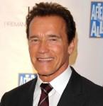 2010__07__arnold_schwarzenegger_july22a 145&#215;150.jpg