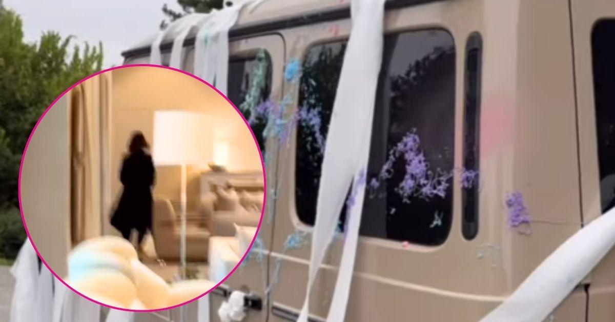 Composite Photos of Khloe Kardashian and Kylie Jenner's Car