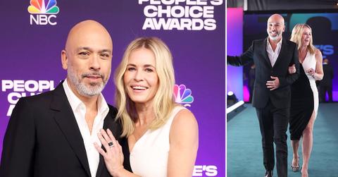 chelsea handler boyfriend jo koy red carpet peoples choice awards