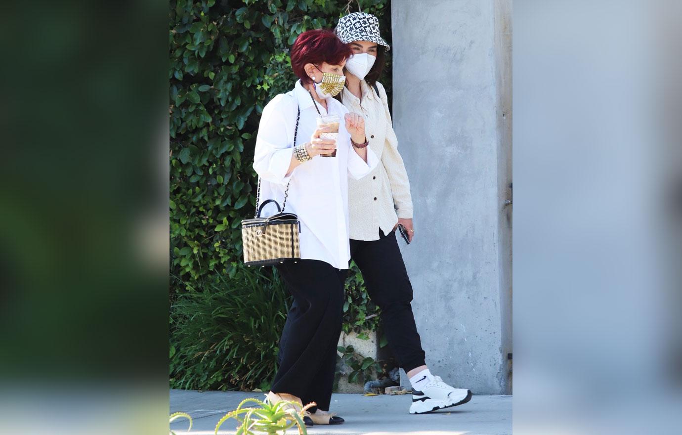 sharon osbourne and daughter aimee get some retail shopping in together