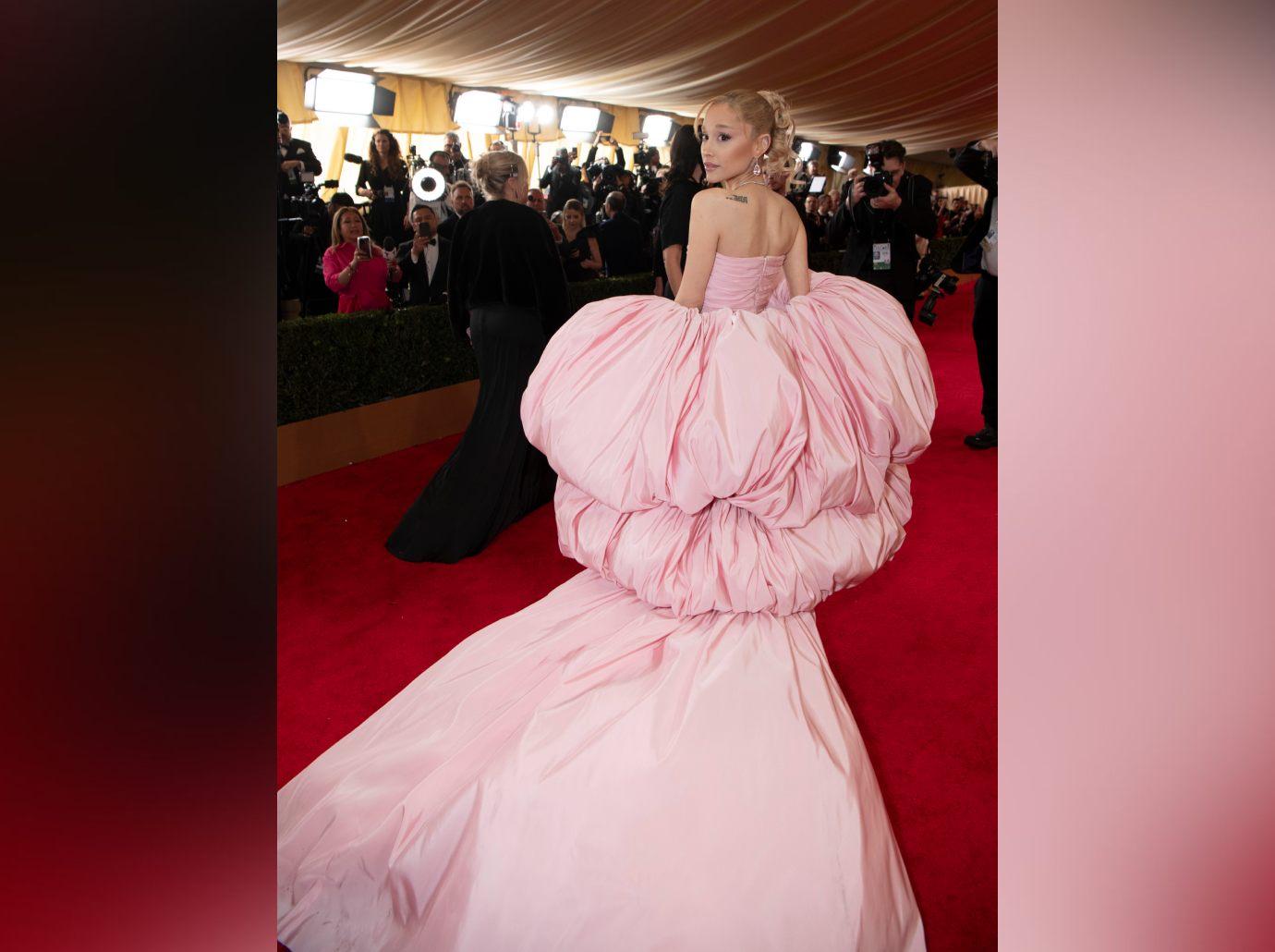 Ariana Grande's Pink Oscars Dress Gets Trolled On Social Media