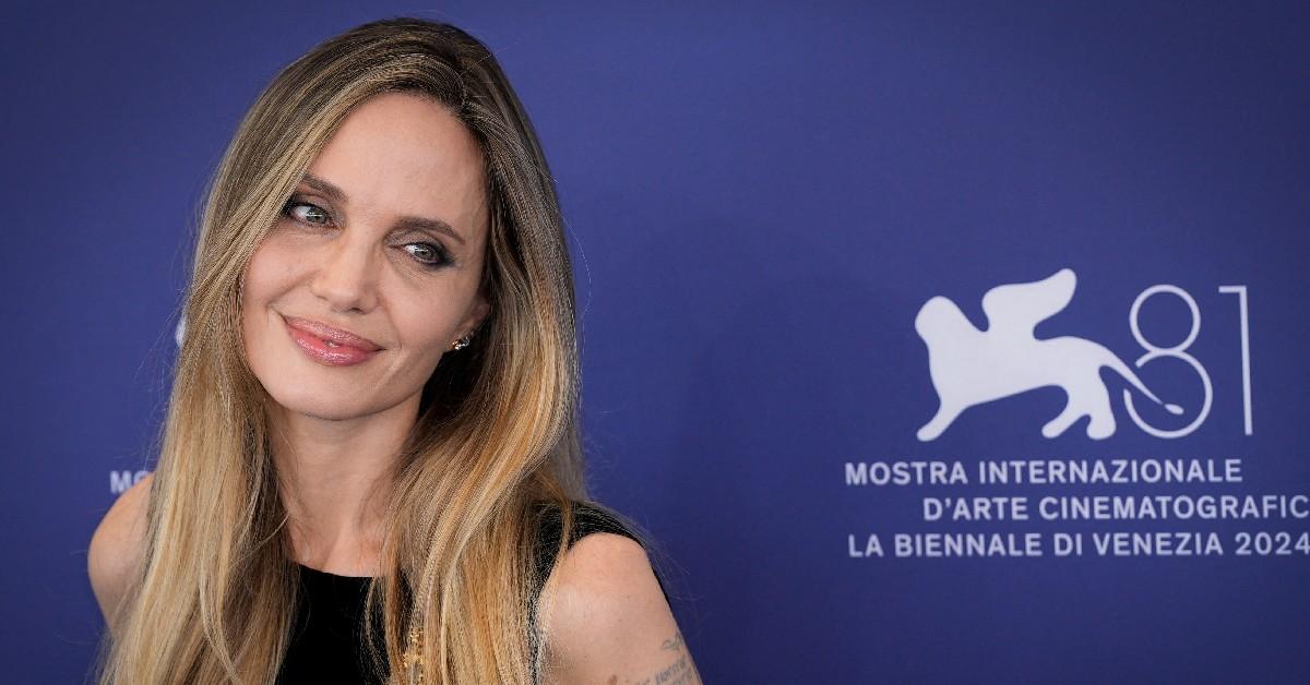 Angelina Jolie Stuns In Venice While Avoiding Ex Brad Pitt Photos