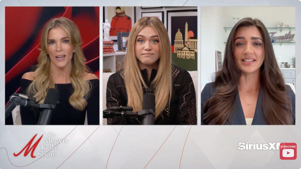 Photo of Megyn Kelly joked about valuing Whoopi Goldberg's 'constitutional analysis.'