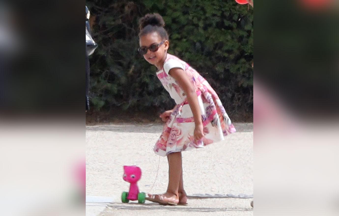 FFN_Beyonce_Jayz_CHP_Semi_072616_52133234
