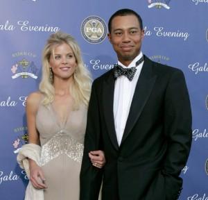 2010__08__Elin_Nordegren_Tiger_Woods_Aug23newsnea 300&#215;288.jpg