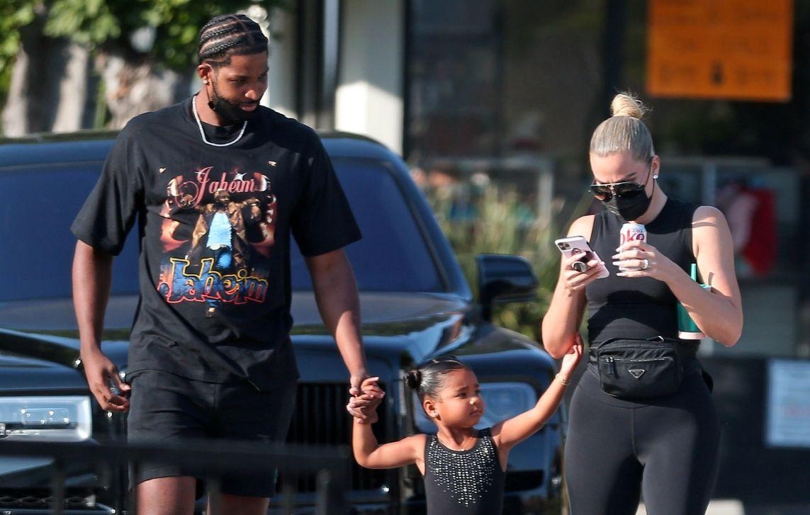 khloe kardashian family have been very supportive tristan thompson baby maralee nichols